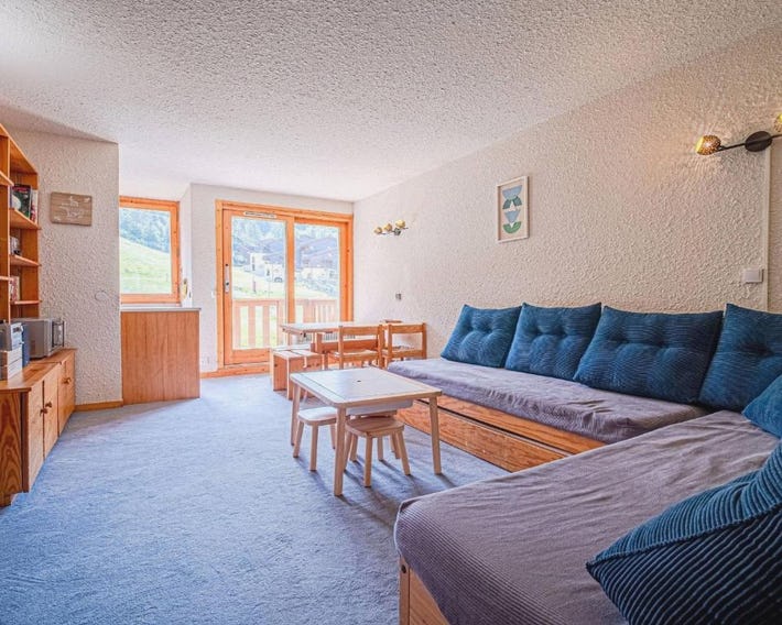 Valmorel: Appt 32m², skis aux pieds, balcon, casier à skis