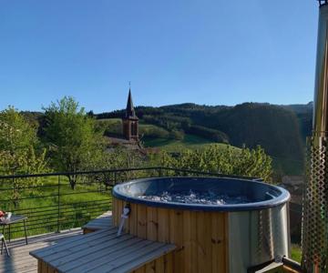 Domaine De la Rue De La Tour