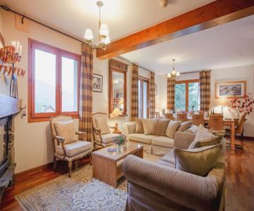 Ski Peak - Chalet Lucette - bijoux style 200m from the piste