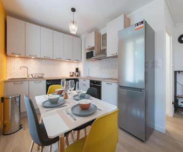 Appartement rénové pour 6 avec parking