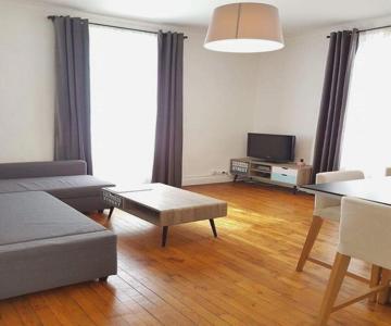 Apt Spacieux Proche Lyon Guillotte