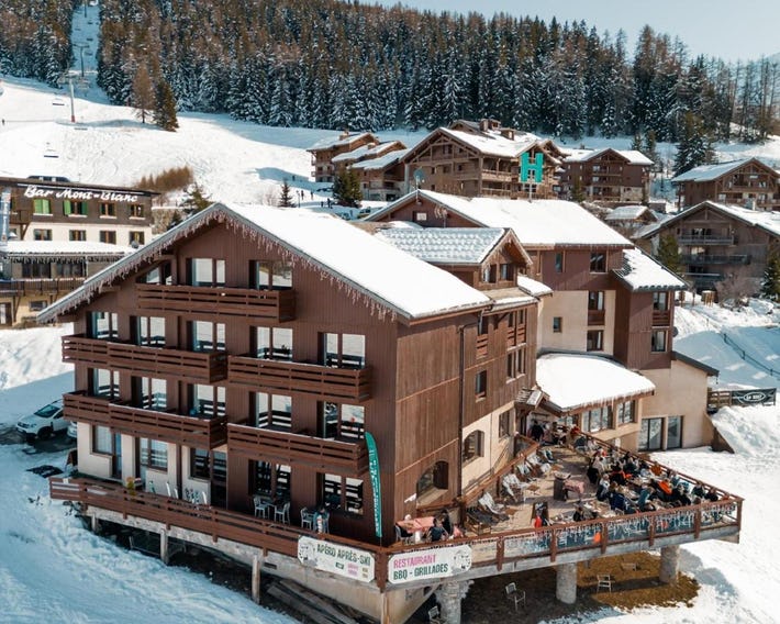 Hotel Emeraude