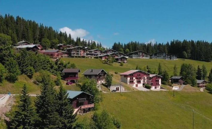 Demi Chalet Le LACHAT