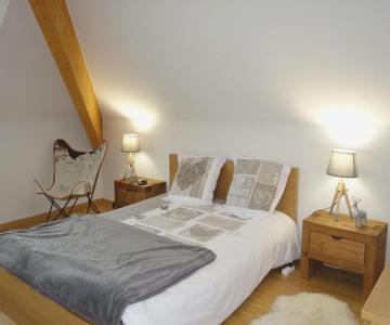 Apartment Le Domaine de Crespin by Interhome