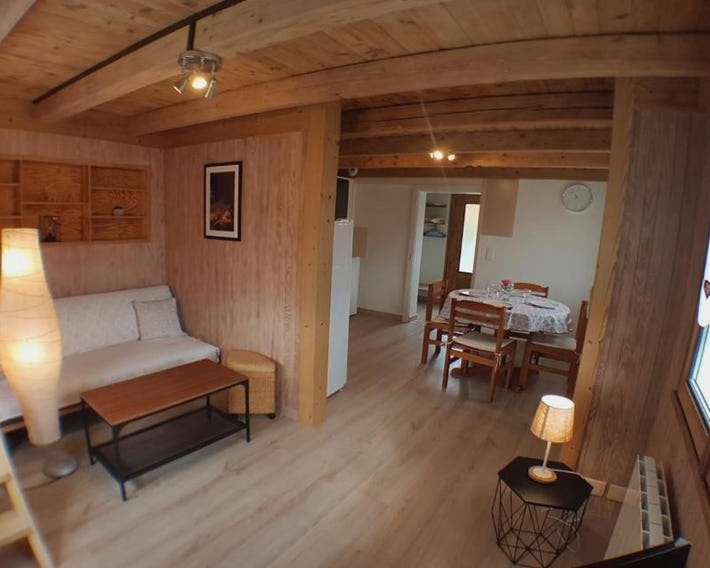 Chalet avec terrasse et vue sur le Mt-Blanc