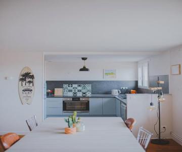 Le Côte Ouest - 2 Bedroom Apartment with Garage