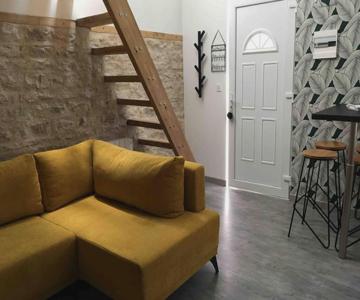 Petite maisonnette cosy et pleine de charme située à proximité du centre-ville