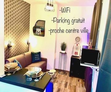 Le Road 66, proche centre ville, parking gratuit.