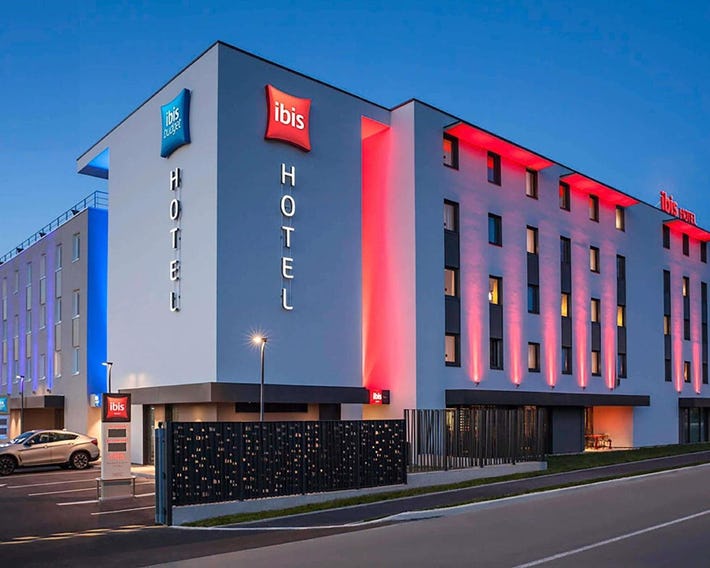 ibis Sens
