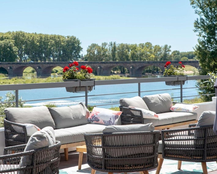 Mercure Nevers Pont de Loire Hotel