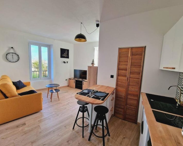 Appartement jolie vue / proche rue de Siam