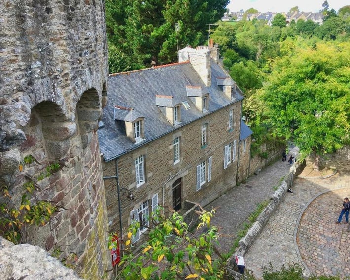 Le Cocon - La Vue des Remparts- Historical center