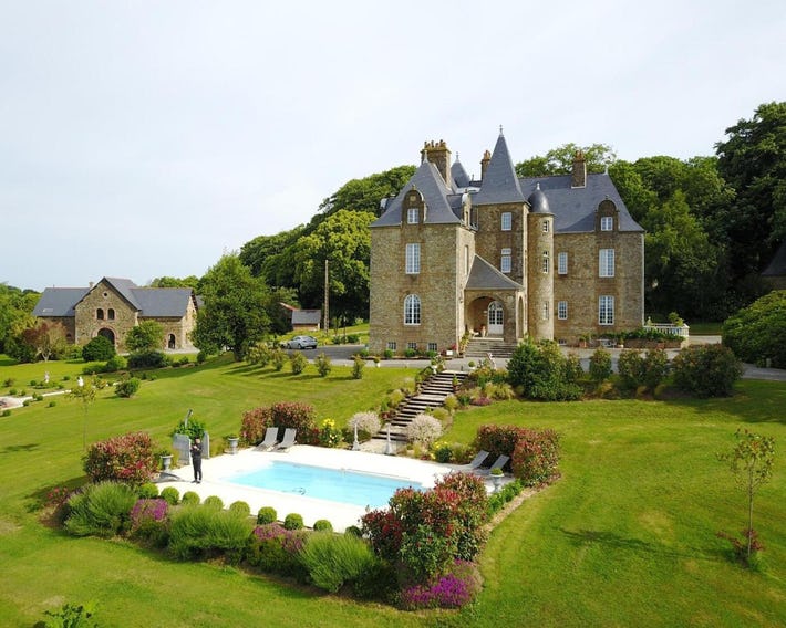 Château de Montbrault