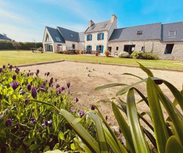 15 pers, jacuzzi, 40m de la mer, 8 chambres, weekends, nuitée, séminaire