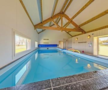 Gîte Avec Piscine Privée Chauffée