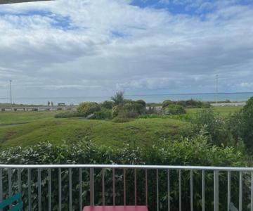 Estudio con vistas a las 3 islas cerca del centro de talasoterapia