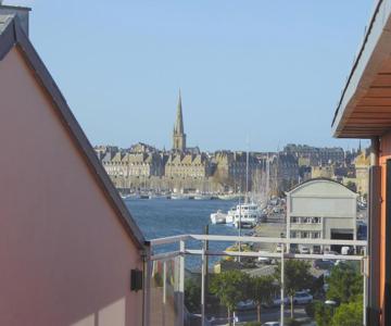 Studio Les Allées du Port by Interhome