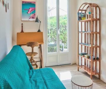 Nid De Verdure Entre Golfe Du Morbihan Et Océan