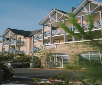 Aigue Marine Hotel