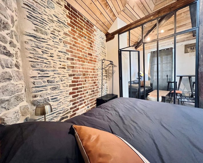 Les Suites de la Tour d'Embas