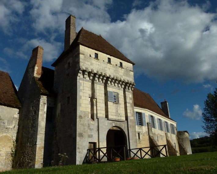 Chateau monastere de la Corroirie
