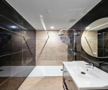 Onyx Black