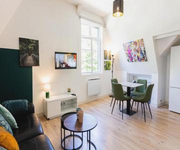 Mirabeau Sous Les Toits 2 - Tours