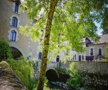 Moulin XVe siècle - Gîte privatif 8 pers - Rivière - Châteaux de la Loire