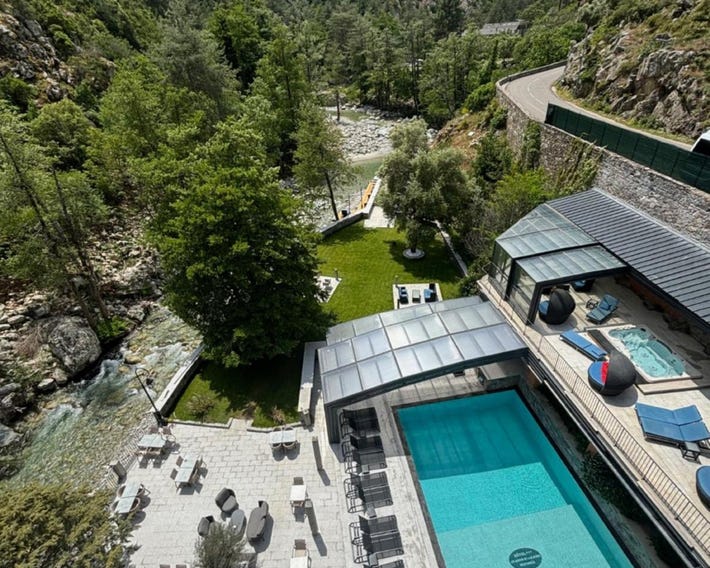 Hôtel les Jardins de la Glacière