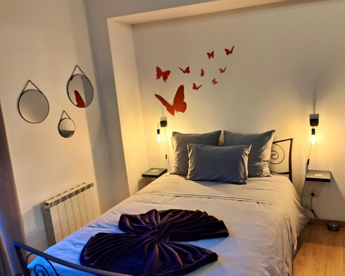 Crezilles Hotel