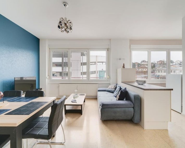 SUPERBE APPARTEMENT A UNE MINUTE A PIED DE LA GARE