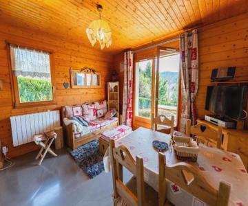 Cosy and exotic apartment - view on the lake