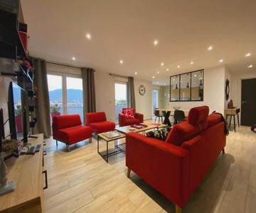 L'escampette, Superbe Appartement Avec Terrasse