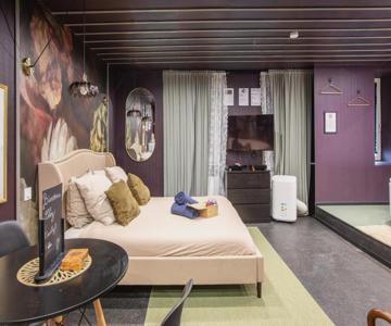 Deluxe Studio, Dark Floral, Jacuzzi, Parking Gratuit, Mulhouse Centre