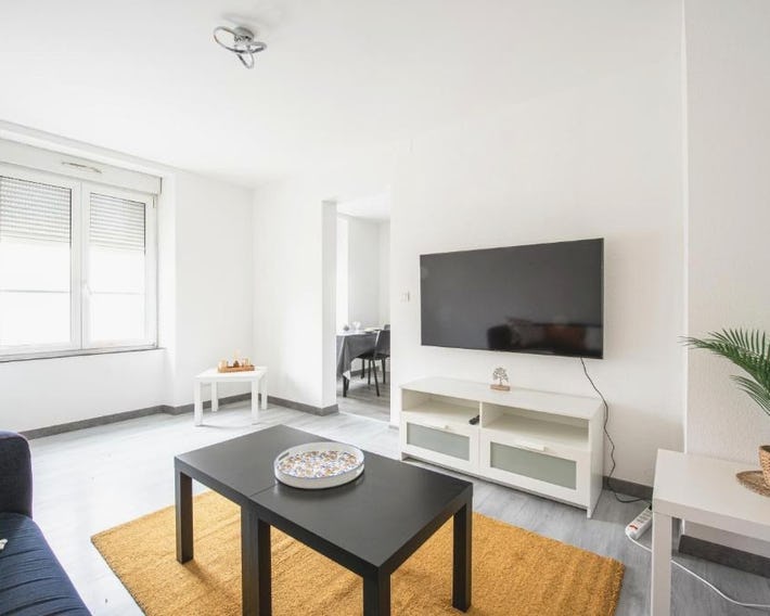 Oasis Mulhousien - RDC, wifi, parking