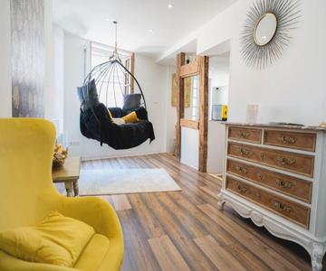 Appartement De La Noblesse - Designed By C.m
