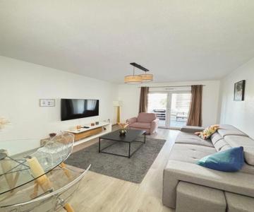Soh Rent Strasbourg Place Des Halles
