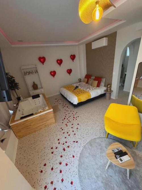 Suite jacuzzi & sauna - Centre - Strasbnb