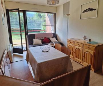 Studio cosy avec terrasse au coeur du village