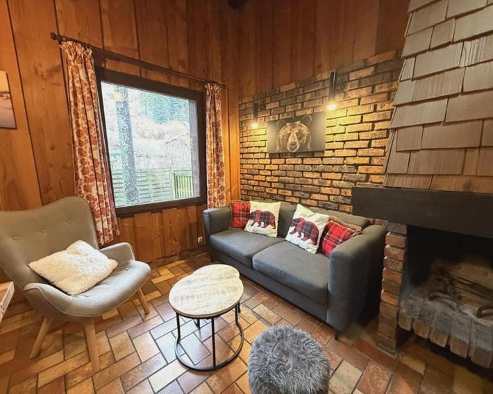 LA POMME DE PIN 2 Appartement avec terrasse