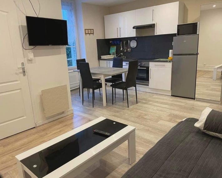 Appart meublé 45m2 calme et lumineux au Continental