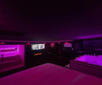 La Suite Prestige Jacuzzi,Sauna,Netflix,Disney
