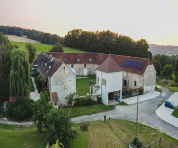 Chambres d'hôtes de la Ferme historique Jean de la Fontaine
