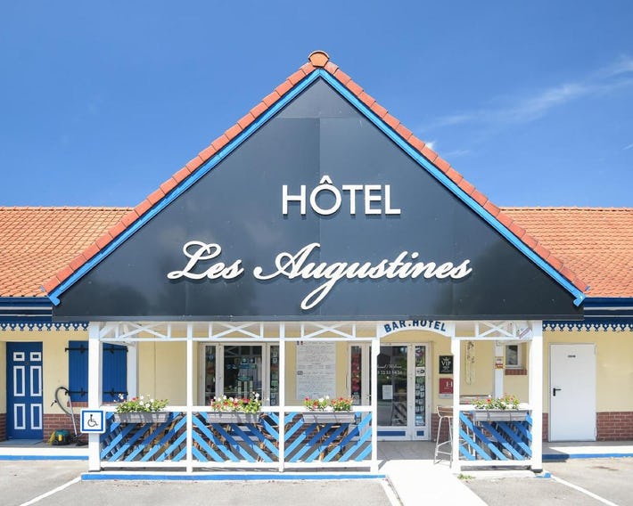 Les Augustines