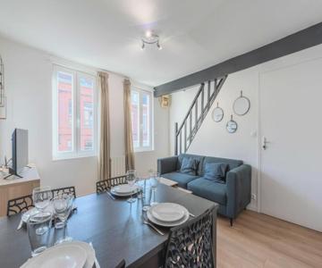 Charmant appartement rénové 2 chambres.