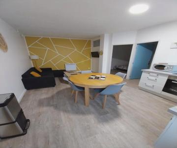 Appartement refait à neuf.