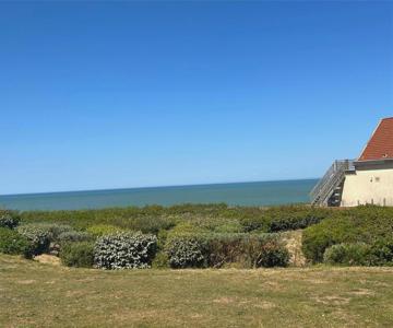 Superbe Appartement Restauré Avec Vue Sur Mer.