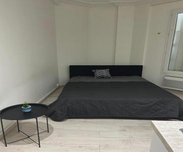Magnifique Studio Situé à 7min En Métro De Paris