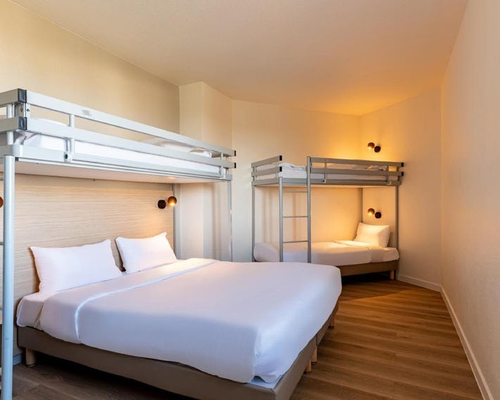 Hôtel Première Classe Marne-la-Vallée - Bussy Saint Georges