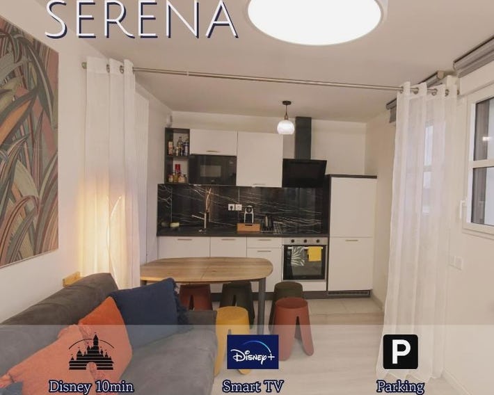 Serena - Cosy & Chic - 10min Disney - by Cosynousvoici